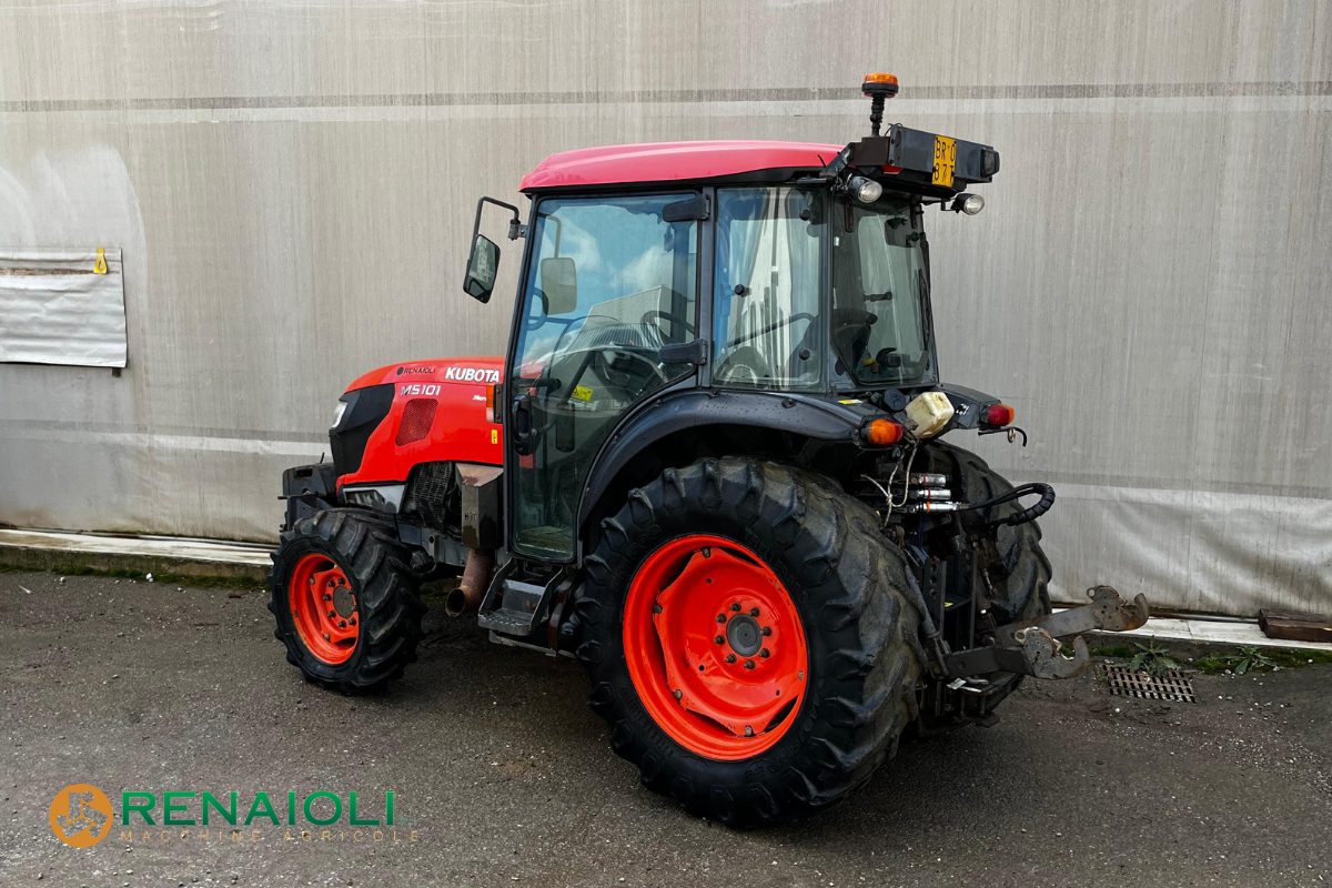 TRATTORE GOMMATO 105 CV M5101 DTNQ KUBOTA (KE8469) 7 TRATTORE GOMMATO 105 CV M5101 DTNQ KUBOTA (KE8469) - immagine 7