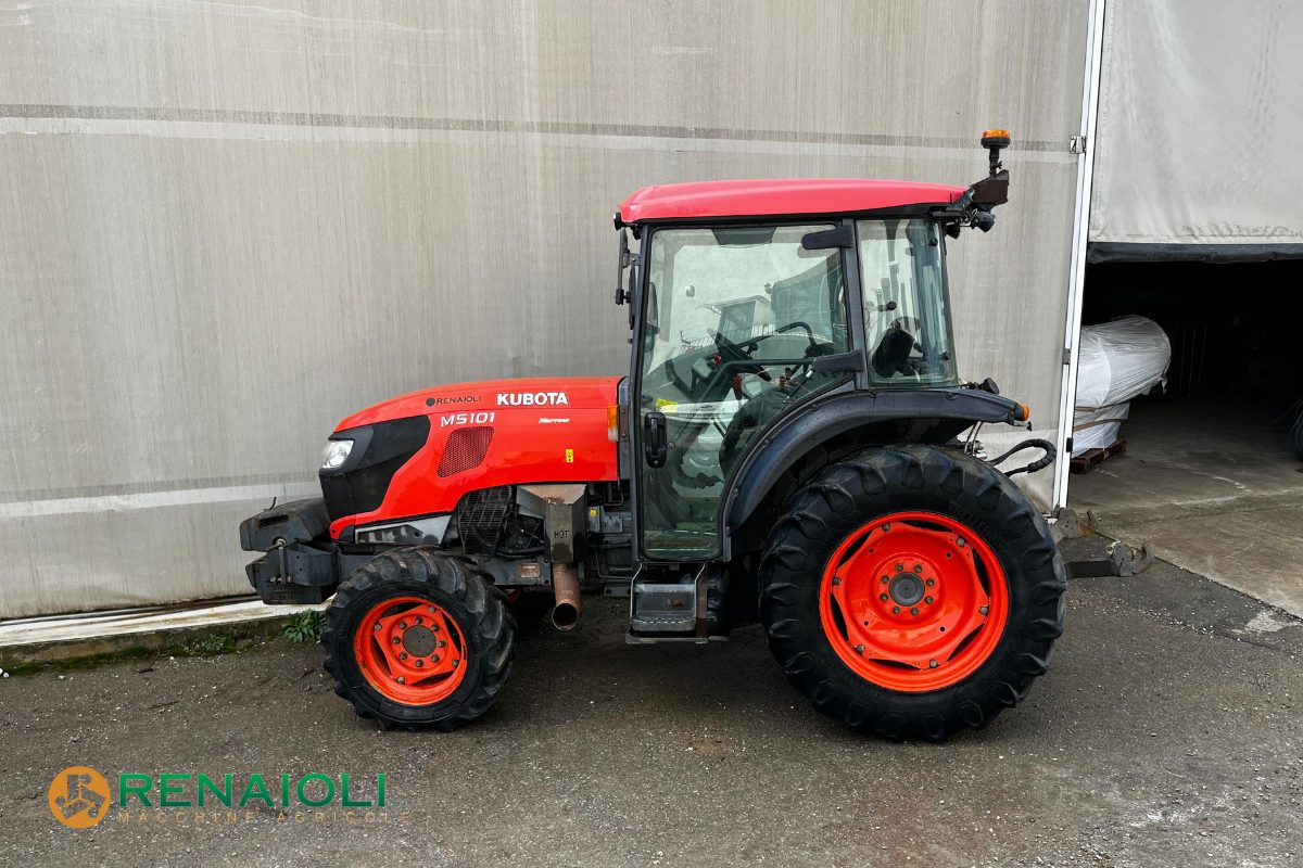 TRATTORE GOMMATO 105 CV M5101 DTNQ KUBOTA (KE8469) 6 TRATTORE GOMMATO 105 CV M5101 DTNQ KUBOTA (KE8469) - immagine 6
