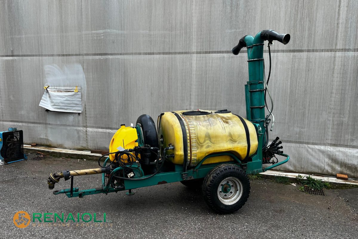 NEBULIZZATORE TRAINATO BLITZ 55 AG LT 1000 CIMA (FF3251) 4 NEBULIZZATORE TRAINATO BLITZ 55 AG LT 1000 CIMA (FF3251) - immagine 4