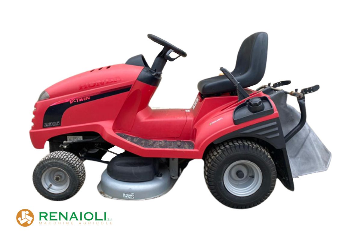 TRATTORINO RASAERBA HF 2315 HONDA (AR6371) 3 TRATTORINO RASAERBA HF 2315 HONDA (AR6371) - immagine 3