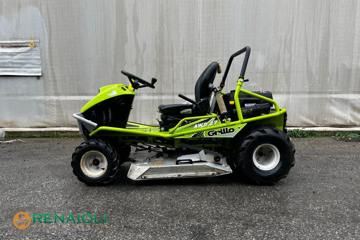 TRATTORINO TRINCIATOSAERBA CLIMBER 10 AWD 27 GRILLO (SM11075) 3 TRATTORINO TRINCIATOSAERBA CLIMBER 10 AWD 27 GRILLO (SM11075) - immagine 3