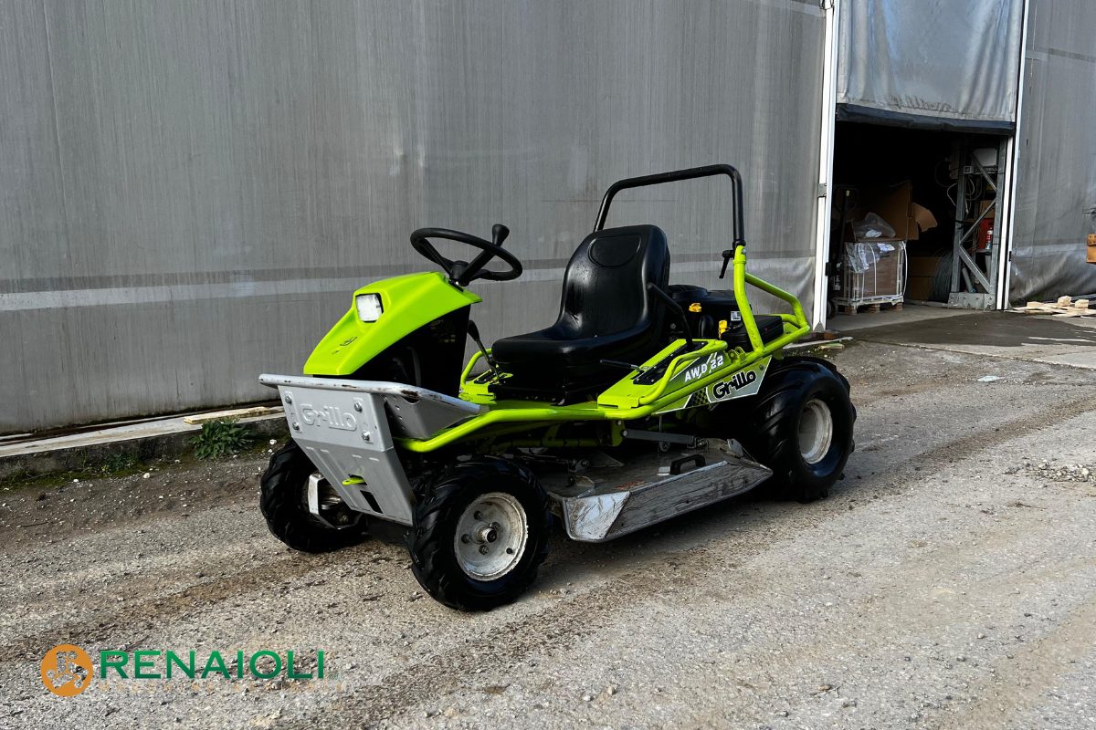 TRATTORINO TRINCIATOSAERBA CLIMBER 10 AWD 22 GRILLO (UDC6742) 3 TRATTORINO TRINCIATOSAERBA CLIMBER 10 AWD 22 GRILLO (UDC6742) - immagine 3