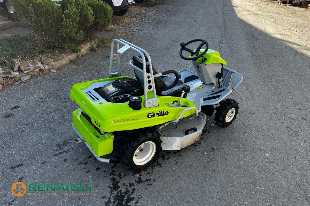TRATTORINO TRINCIATOSAERBA CLIMBER 7.15 GRILLO (MB7733) 5 TRATTORINO TRINCIATOSAERBA CLIMBER 7.15 GRILLO (MB7733) - immagine 5