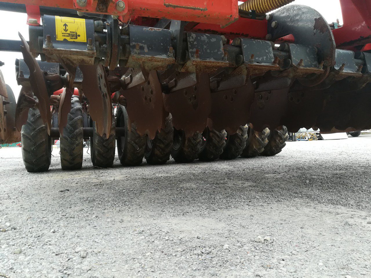 SEMINATRICE SPEEDLINER C 3000 KUHN (VF4337) * 6 SEMINATRICE SPEEDLINER C 3000 KUHN (VF4337) * - immagine 6