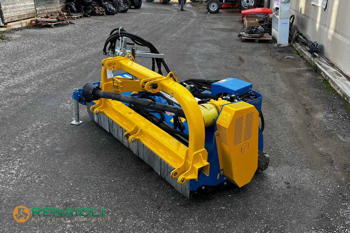 TRINCIA SPOSTABILE TRE PRO 2300 + TESTATA INTERFILARE IT-PRO DIAM. 70 CM ZANON (GN7000) 4 TRINCIA SPOSTABILE TRE PRO 2300 + TESTATA INTERFILARE IT-PRO DIAM. 70 CM ZANON (GN7000) - immagine 4