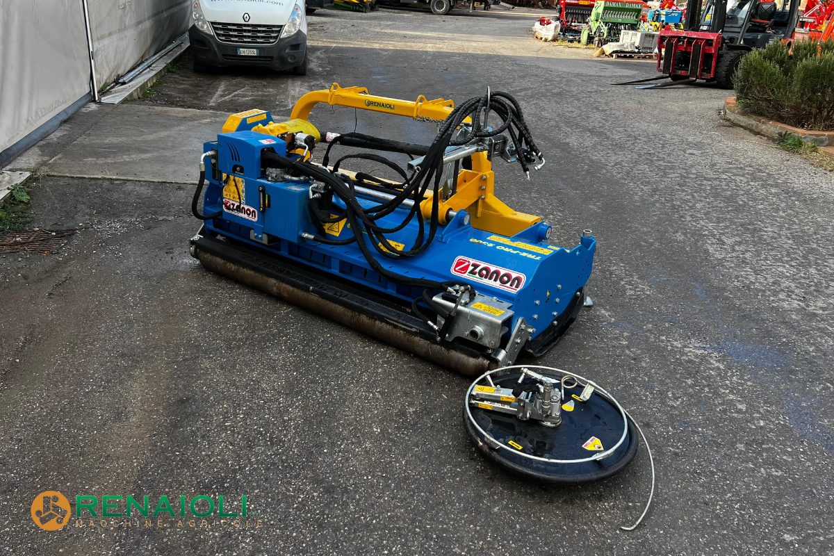 TRINCIA SPOSTABILE TRE PRO 2300 + TESTATA INTERFILARE IT-PRO DIAM. 70 CM ZANON (GN7000) 5 TRINCIA SPOSTABILE TRE PRO 2300 + TESTATA INTERFILARE IT-PRO DIAM. 70 CM ZANON (GN7000) - immagine 5