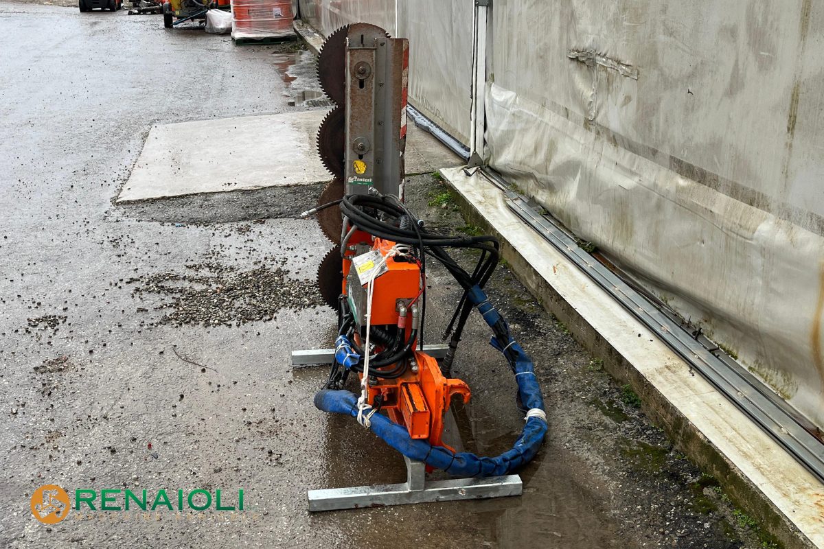 POTASIEPI BRE-X X MINILOADER E CARICATORI FRONTALI RINIERI (PM6826) 5 POTASIEPI BRE-X X MINILOADER E CARICATORI FRONTALI RINIERI (PM6826) - immagine 5
