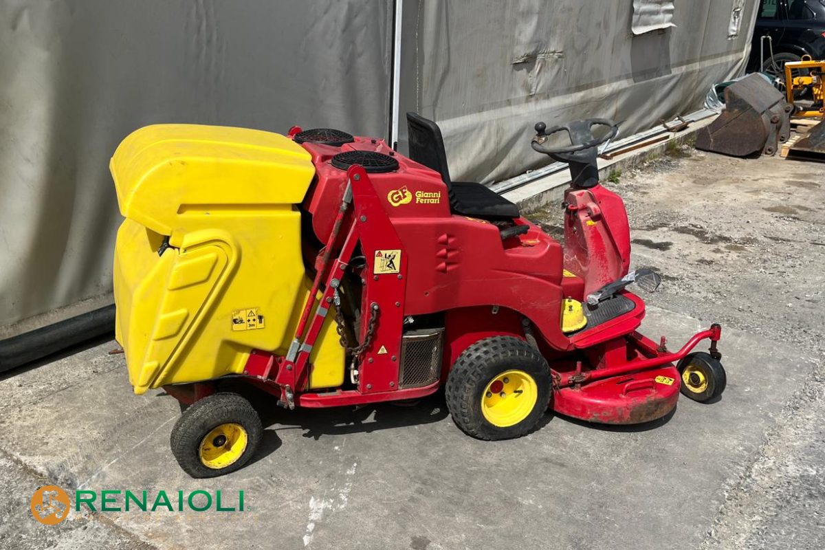TRATTORINO RASAERBA TG TECH 16.5 CV GIANNI FERRARI (SM1530) 5 TRATTORINO RASAERBA TG TECH 16.5 CV GIANNI FERRARI (SM1530) - immagine 5